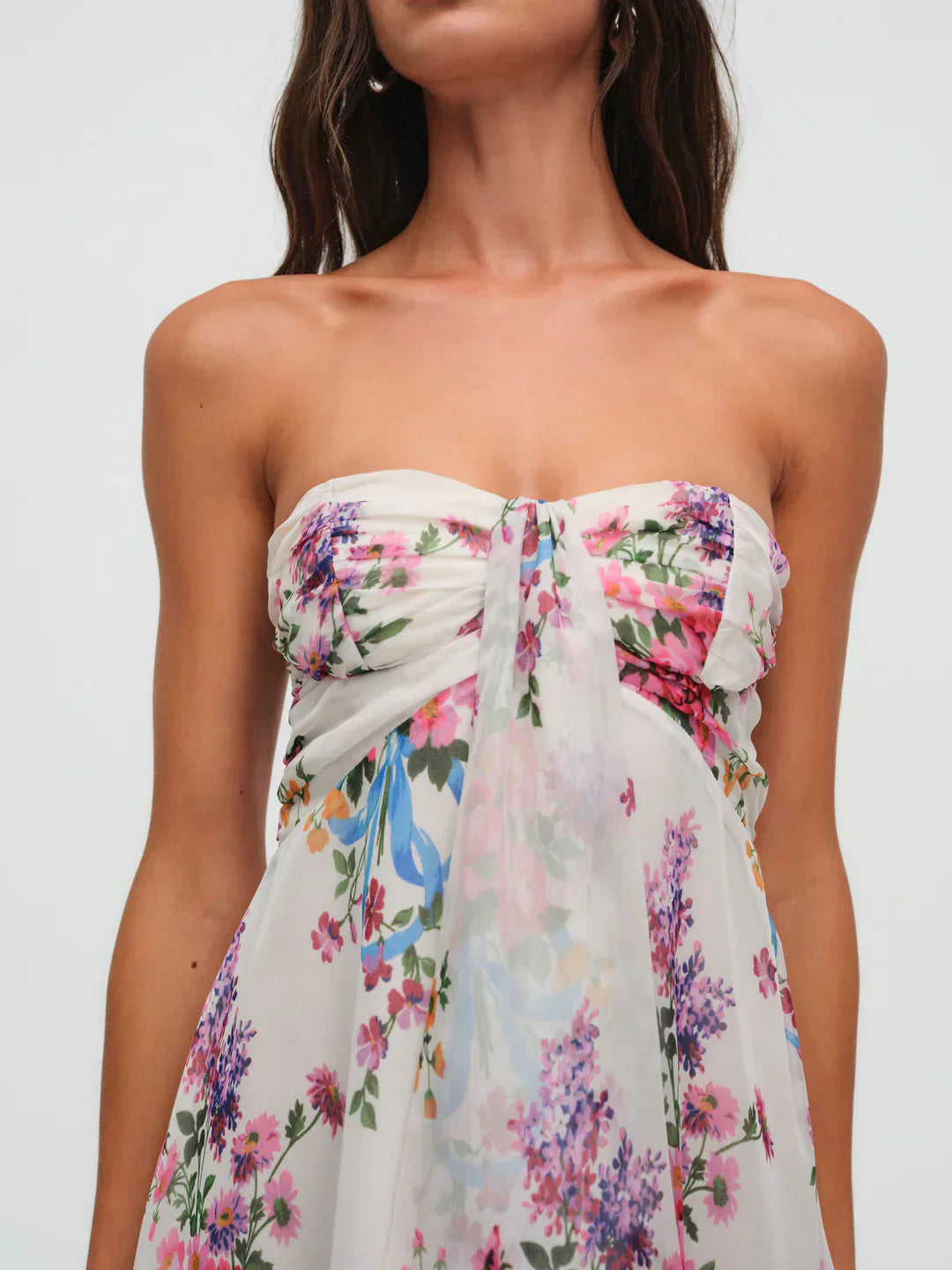 Ismena™ – Short Strapless Dress with Floral Pattern