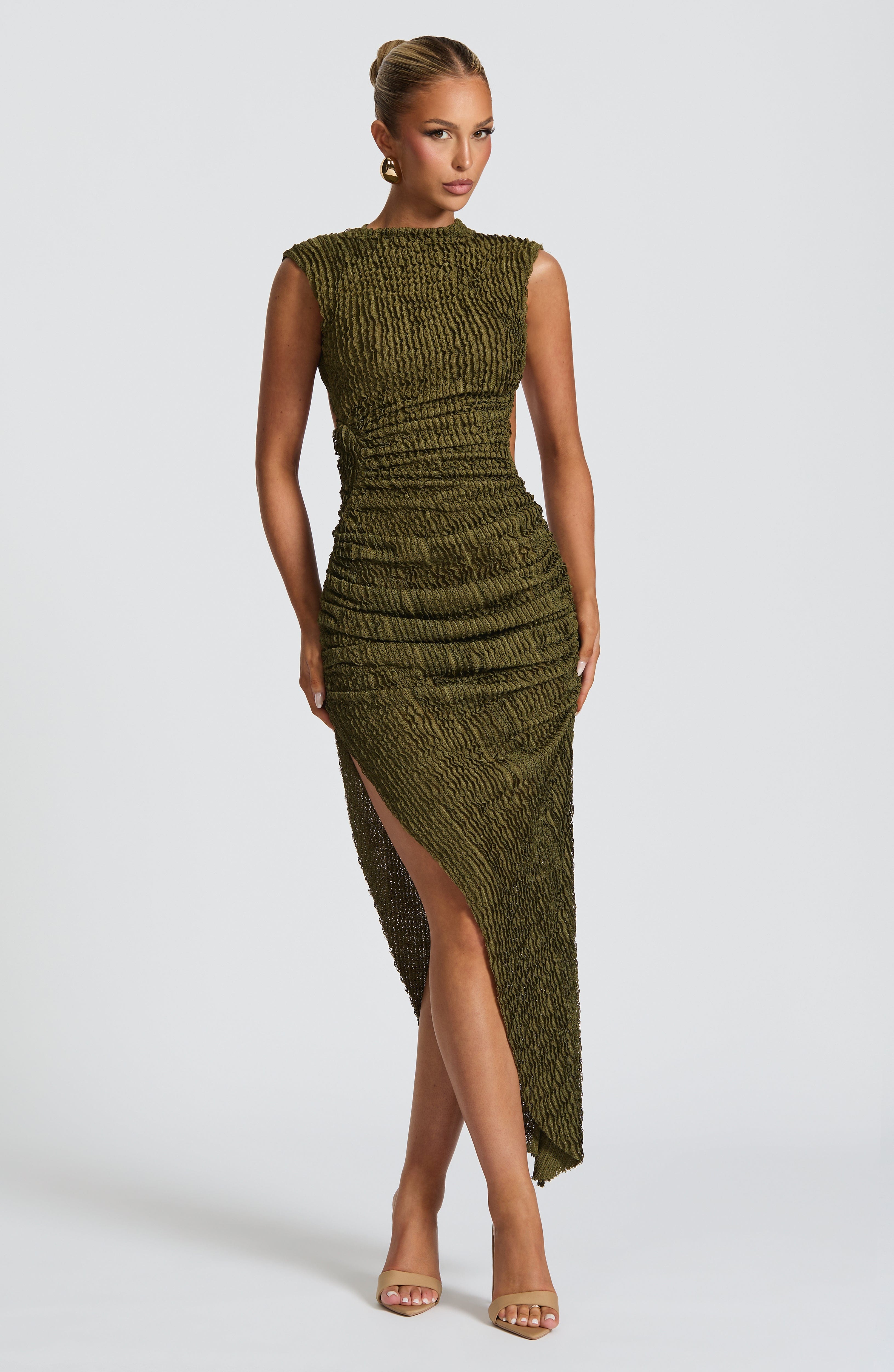 Liwia | Dress with Open Back